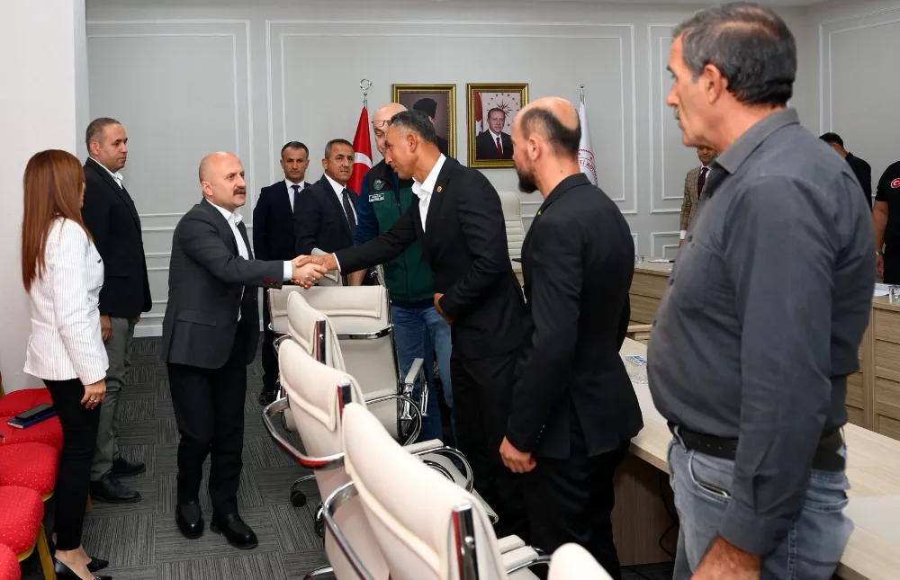 Vali Varol Muhtarlarla Buluşmaya Devam Ediyor