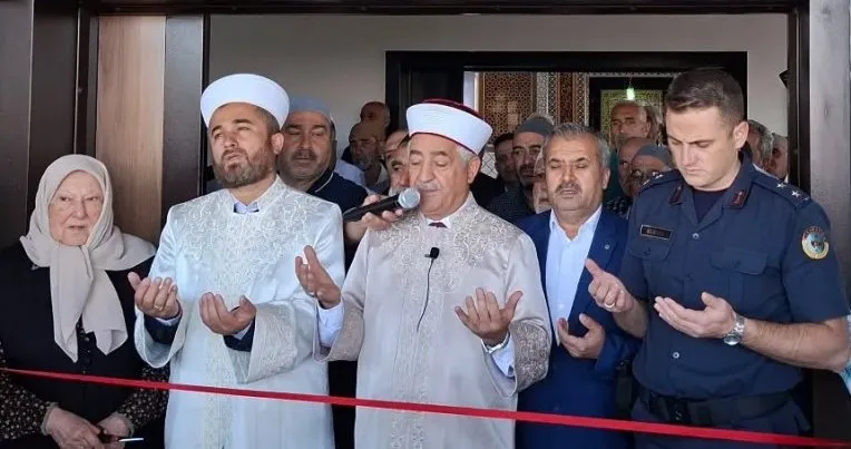 Yolaltı Köyü Cami Cuma Namazı ile İbadete Açıldı