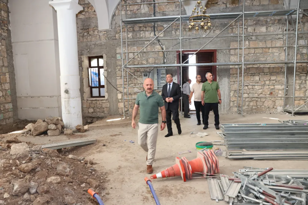 Adıyaman’da Depremde yıkılan tarihi camiler yeniden ayağa kaldırılıyor