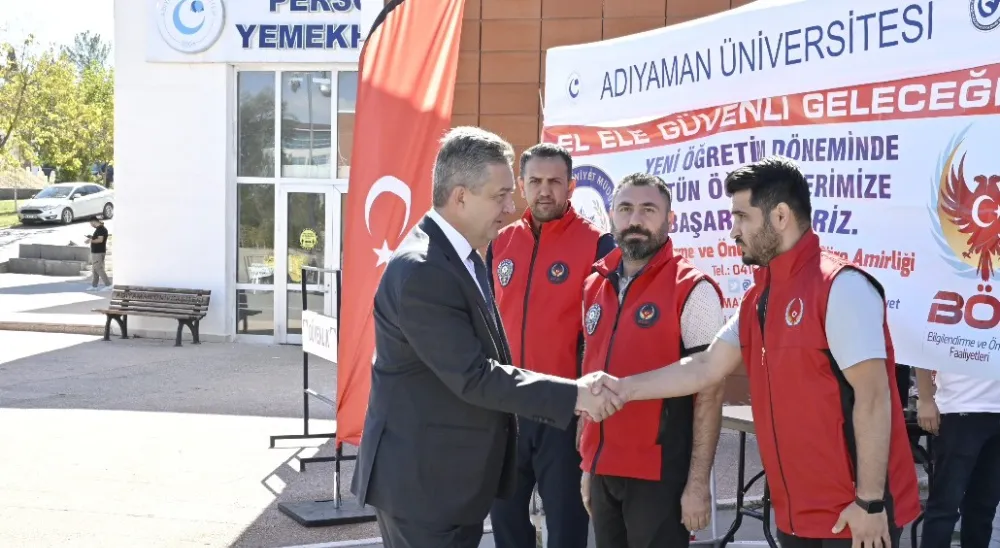 Emniyet Müdürlüğü kampüste stand açtı
