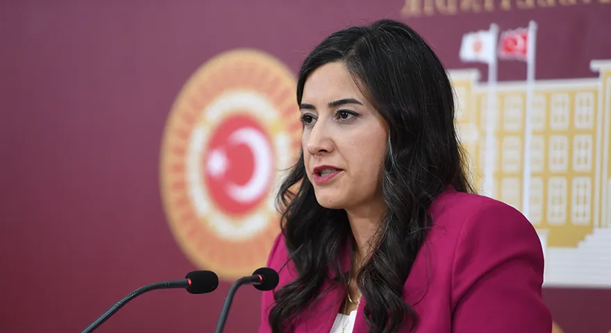 DEM Partili Kunt: Cezaevlerinde sorunlar katlanarak artmaya devam ediyor