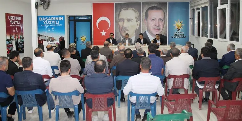 AK Parti Merkez İlçe Haftalık toplantısını yaptı