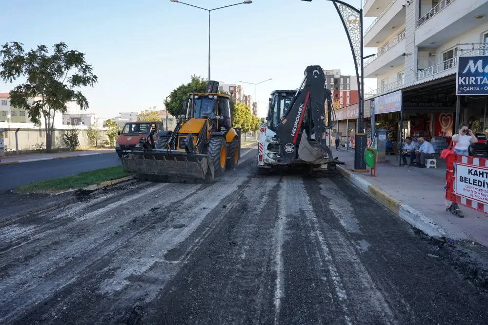 Asfalt Tepkisine Kâhta Belediyesi’nden 