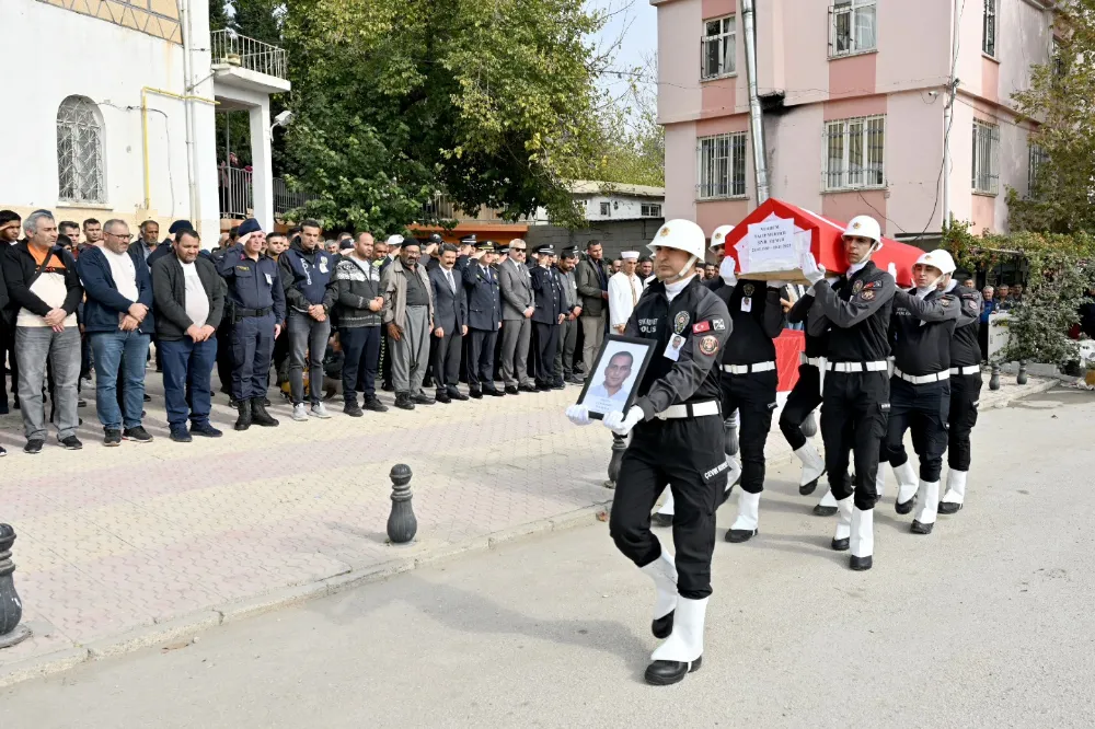 Kanserle Savaşan Genç Polis Memuru Hayatını Kaybetti