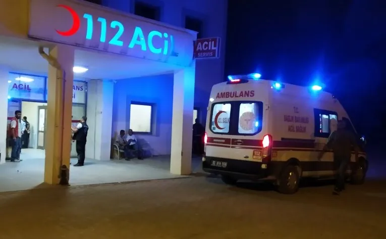 Besni’de 70 Öğrenci Gıda Zehirlenmesi Şüphesiyle Hastaneye Kaldırıldı