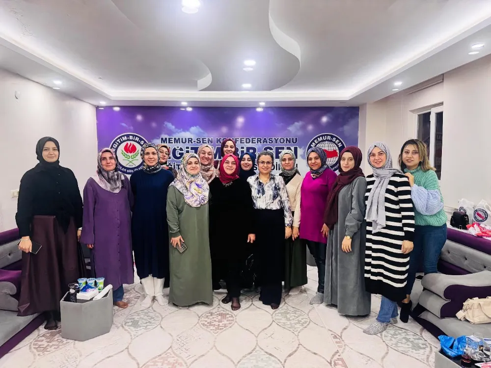 Şule Köklü, Âşık Veysel’in hayatı ve felsefesini anlattı