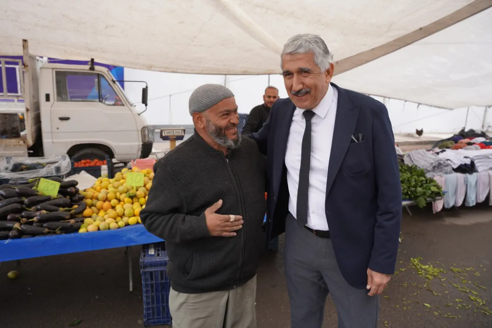 Başkan Hallaç, Pazar Esnafını Gezdi