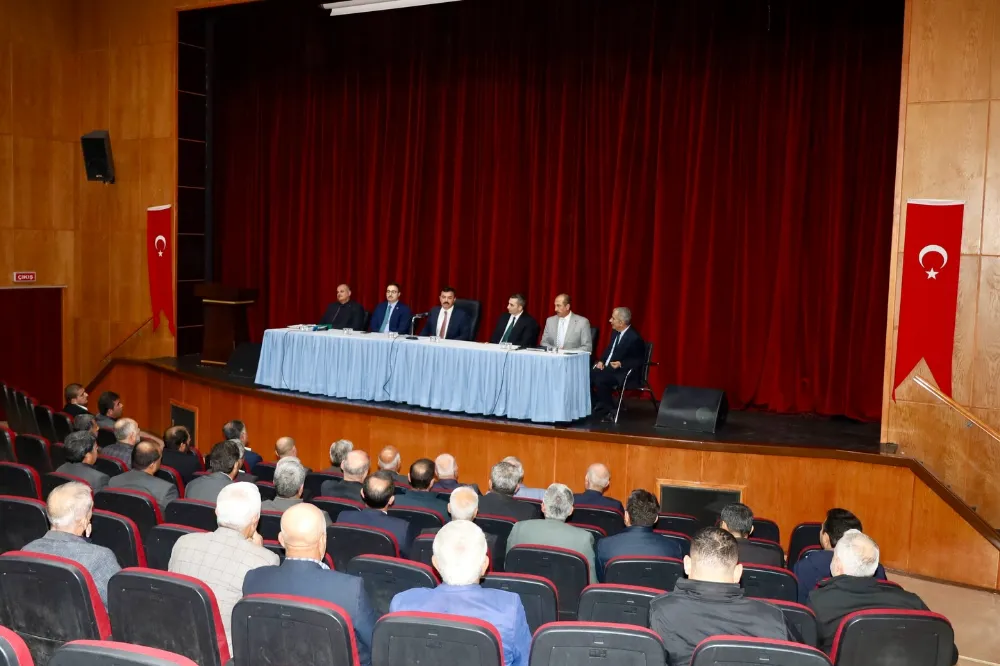 Kâhta’da Recep Grup Suyu Masaya Yatırıldı