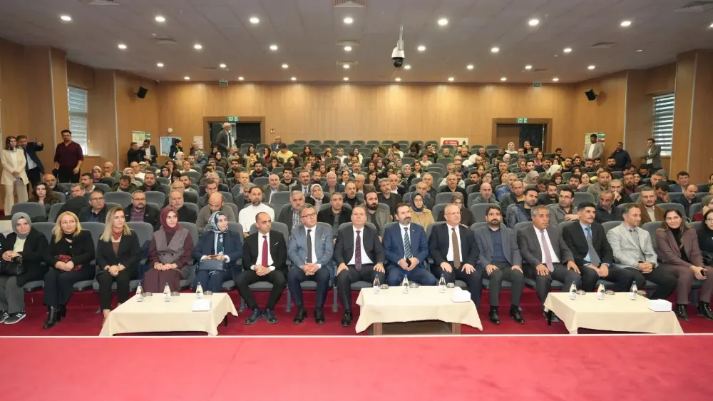 Eğitimciler P4C Konferansında Bir Araya Geldi