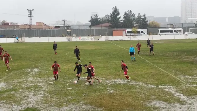 Kahta02spor Deplasmandan Mağlup Döndü: Teknik Direktör Özer ile Yollar Ayrıldı