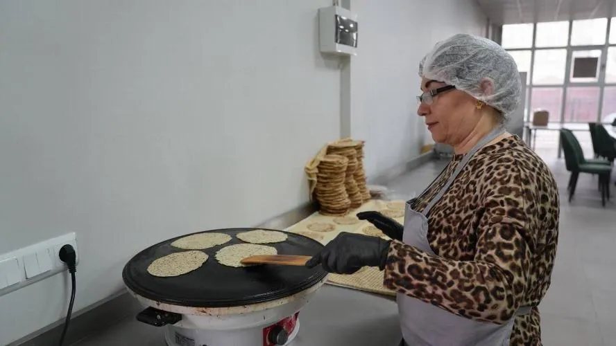 Adıyaman’ın Badem Lezzetleri İstanbul’da Yabancı Ziyaretçilerle Buluşacak