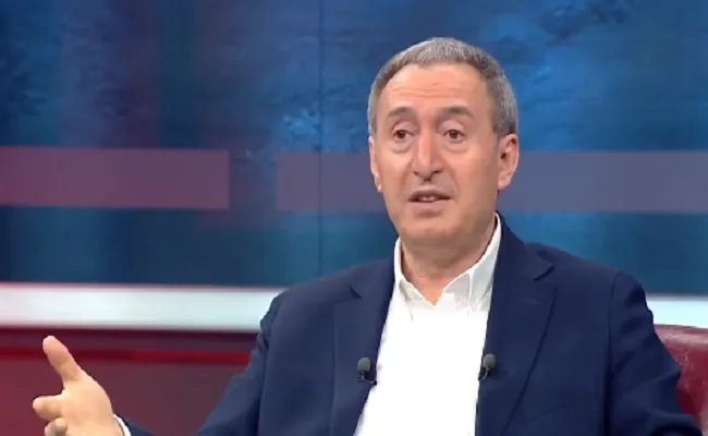 Bakırhan: Dil bölmez. Dili inkar etmek böler