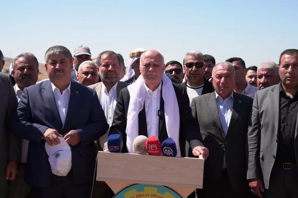 Bayraktar’dan Şanlıurfa, Haliliye’de kuraklık incelemesi