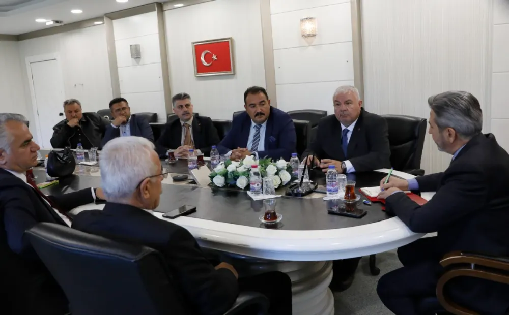 Adıyaman Platformundan Bakan Yardımcısı Ahmet Aydın’a ziyaret 