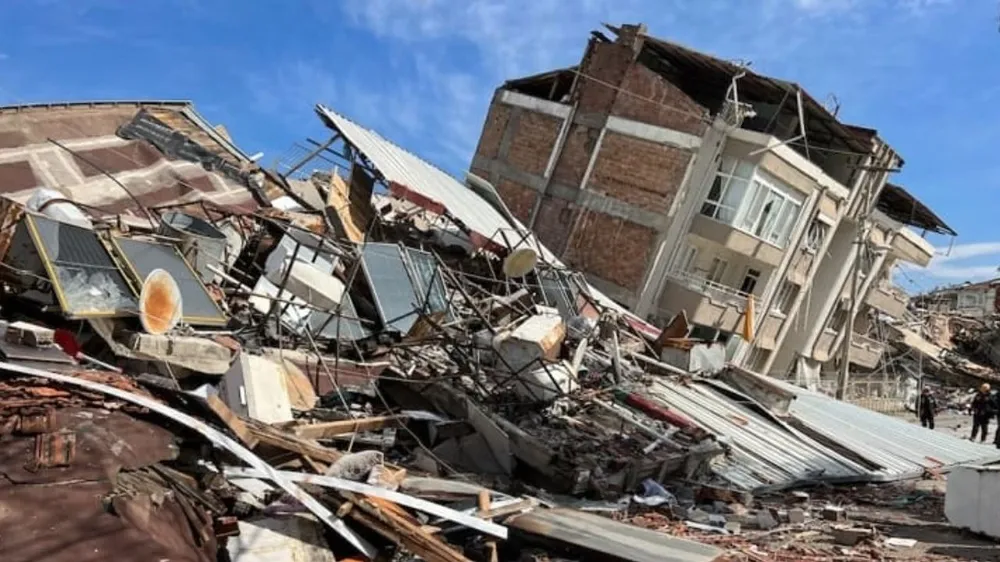 İnşaat ustalarına kötü haber: Deprem hasarlarından sorumlu tutulacaklar