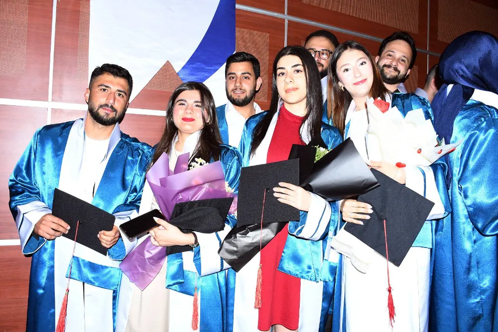 Sivil Havacılık Yüksekokulu’nda Mezuniyet Coşkusu Yaşandı