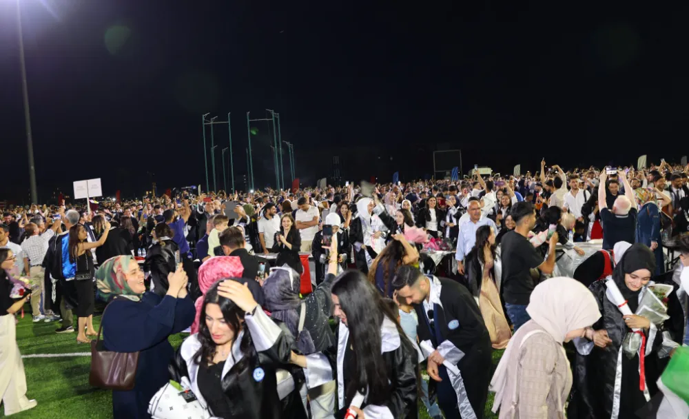 Adıyaman Üniversitesi’nde Mezuniyet Coşkusu..