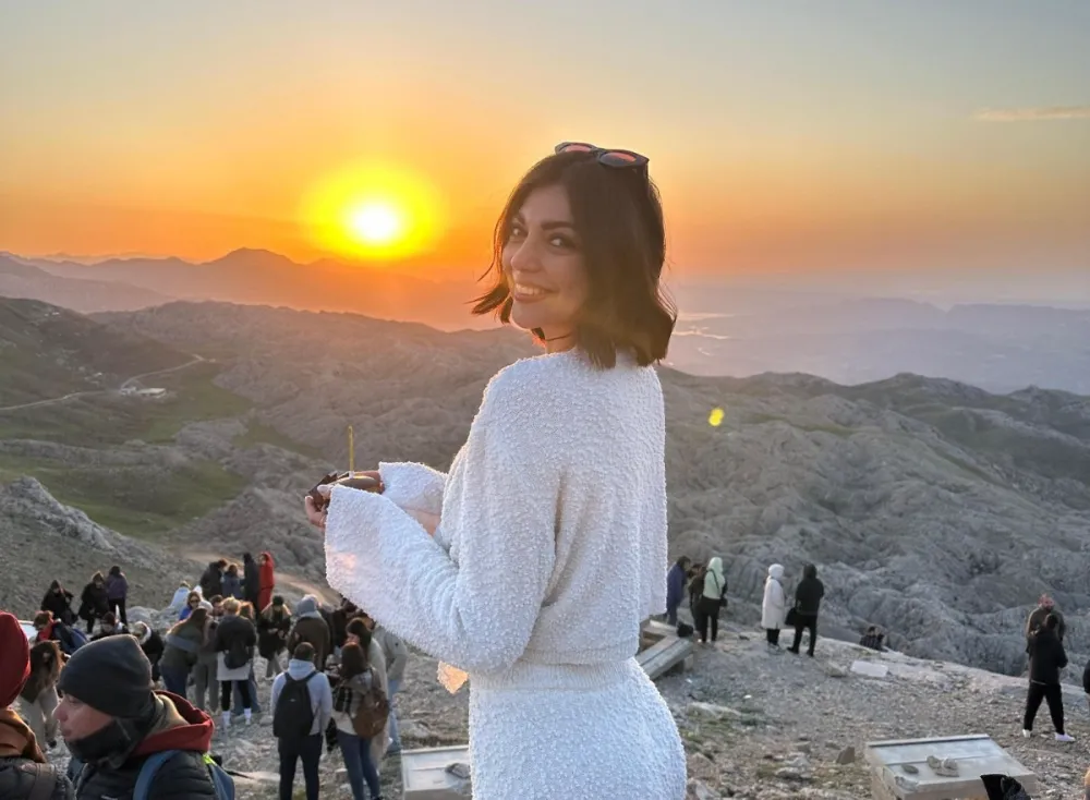 Doğum gününü hayalindeki Nemrut’ta gerçekleştirdi