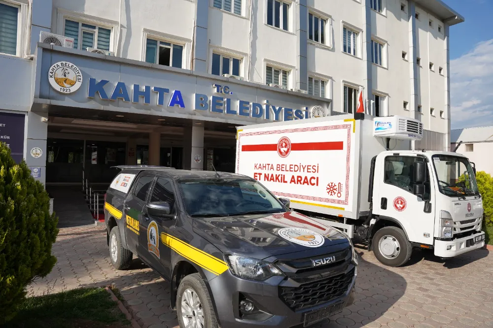 Kahta Belediyesinden modern et taşıma aracı