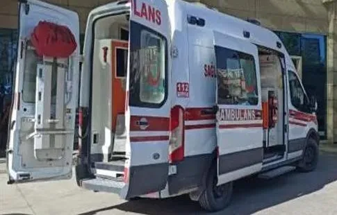 Motosikletin devrildiği kazada: 1 Ölü, 1 Yaralı