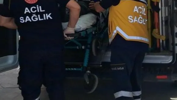 Üzerine iskele parçası düşen inşaat işçisi yaralandı