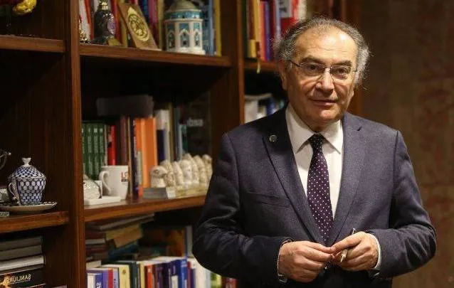  Prof. Dr. Nevzat Tarhan