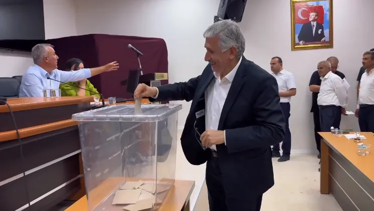 Başkan Hallaç Belediyeler Birliği Başkanveklliğine Seçildi