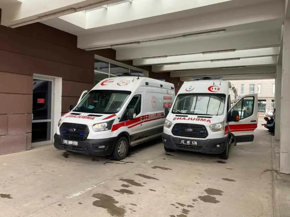 Tarım işçilerini taşıyan minibüs devrildi;19 yaralı