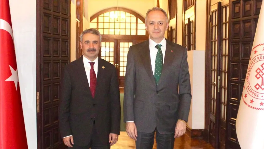  Alkayış: Tarihi Cumhuriyet İlkokulunun restorasyon ihalesi süreci başladı