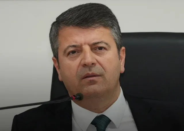 Adıyaman Belediye Başkanı 26 Gün Sonra Görevine İade Edildi
