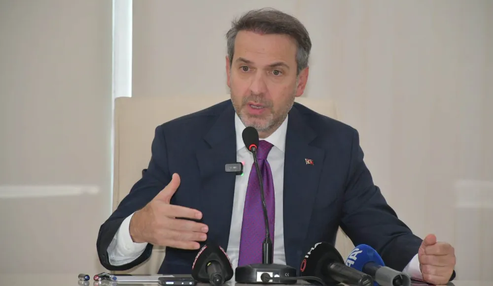 Bakan Bayraktar: Tekstil Sektörü çok ciddi daralma içerisinde 