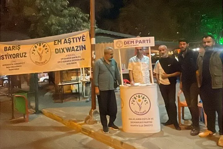 DEM Parti Kahta’da “Barış İstiyoruz” İmza Kampanyası Başlattı