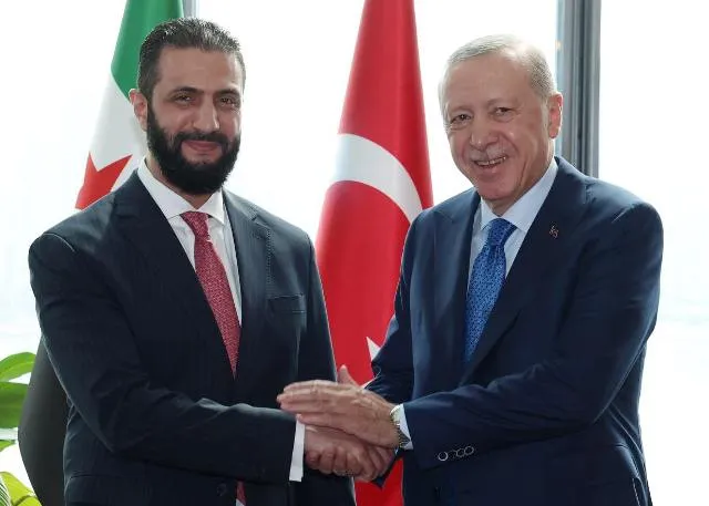 Erdoğan, Şara ile bir araya geldi