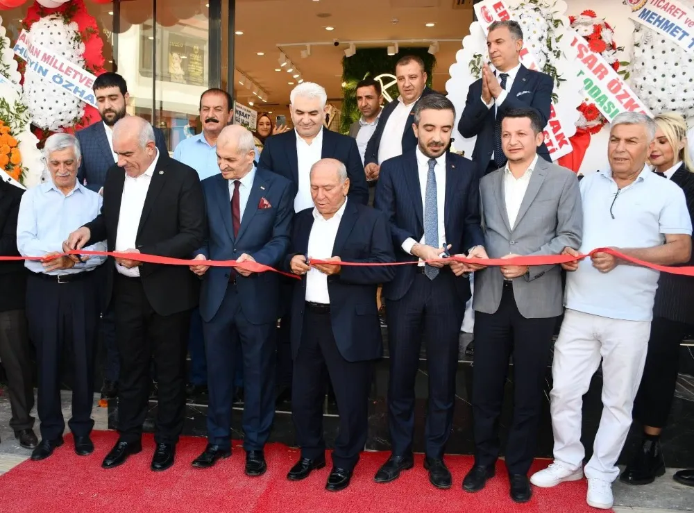 Kiğılı Mağazası Yenilenen Yüzüyle Adıyaman