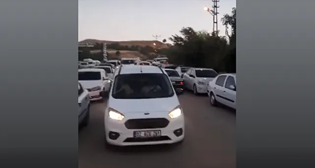 Baraj Yolu Trafik Yükünü Kaldırmıyor 