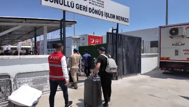 Bakan Yerlikaya: 9 ayda 474 bin Suriyeli ülkesine döndü