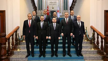 Bakan Gürlek’ten Avukatlara 