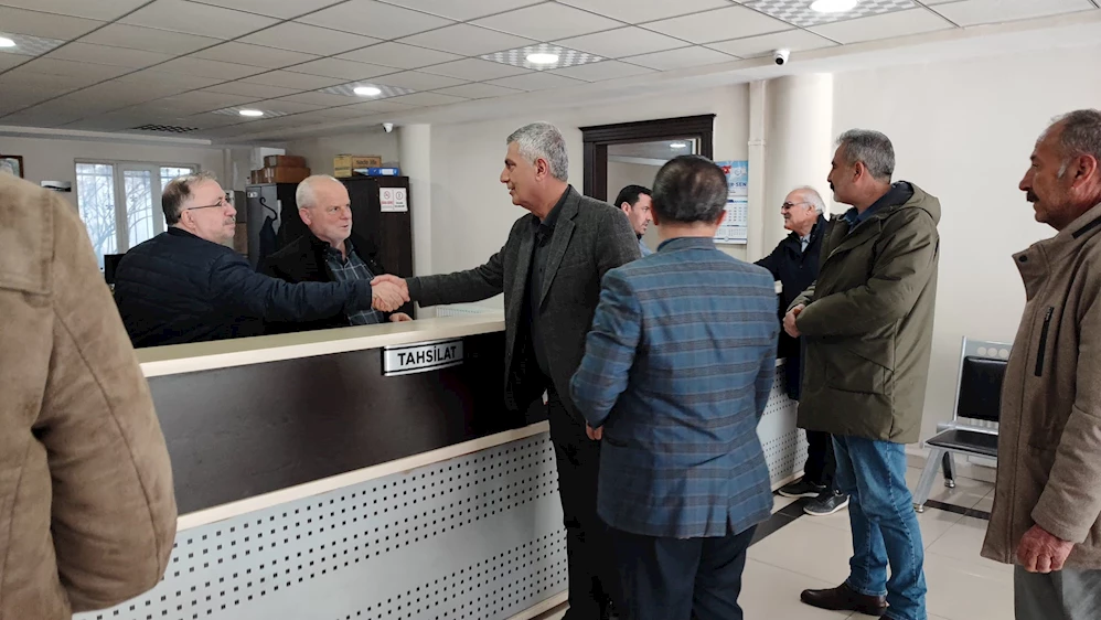 Özbek: Belediye emekçileri rahat olsunlar!