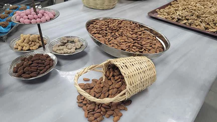 Adıyaman Bademi’nden 7 çeşit ürün üretiliyor