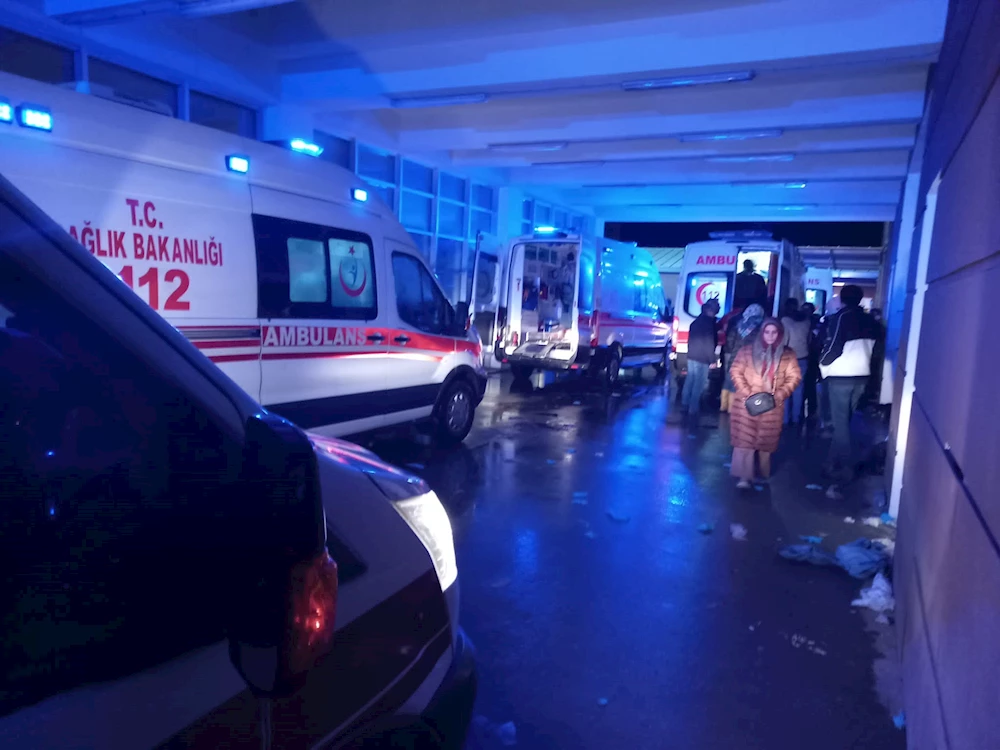 Hekimsen; Acil Servislerde Yeşil Alan Kaldırılmalı!