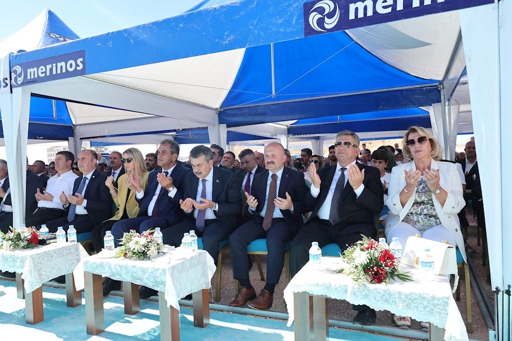 Bakan Tekin, Besni