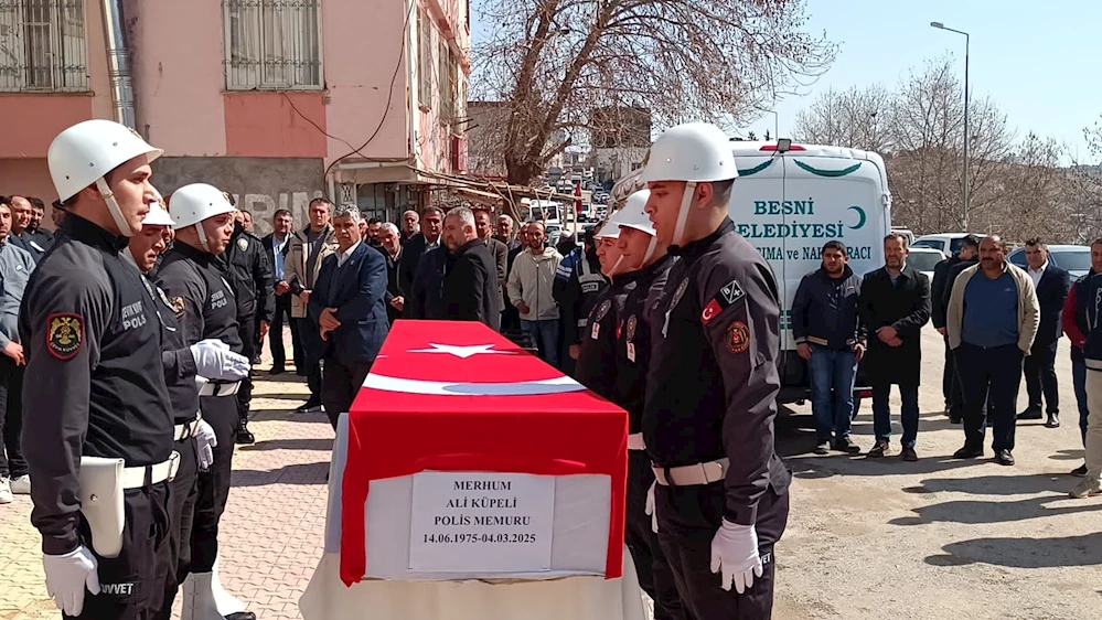Kalp krizi sonucu ölen polis memuru son yolculuğuna uğurlandı
